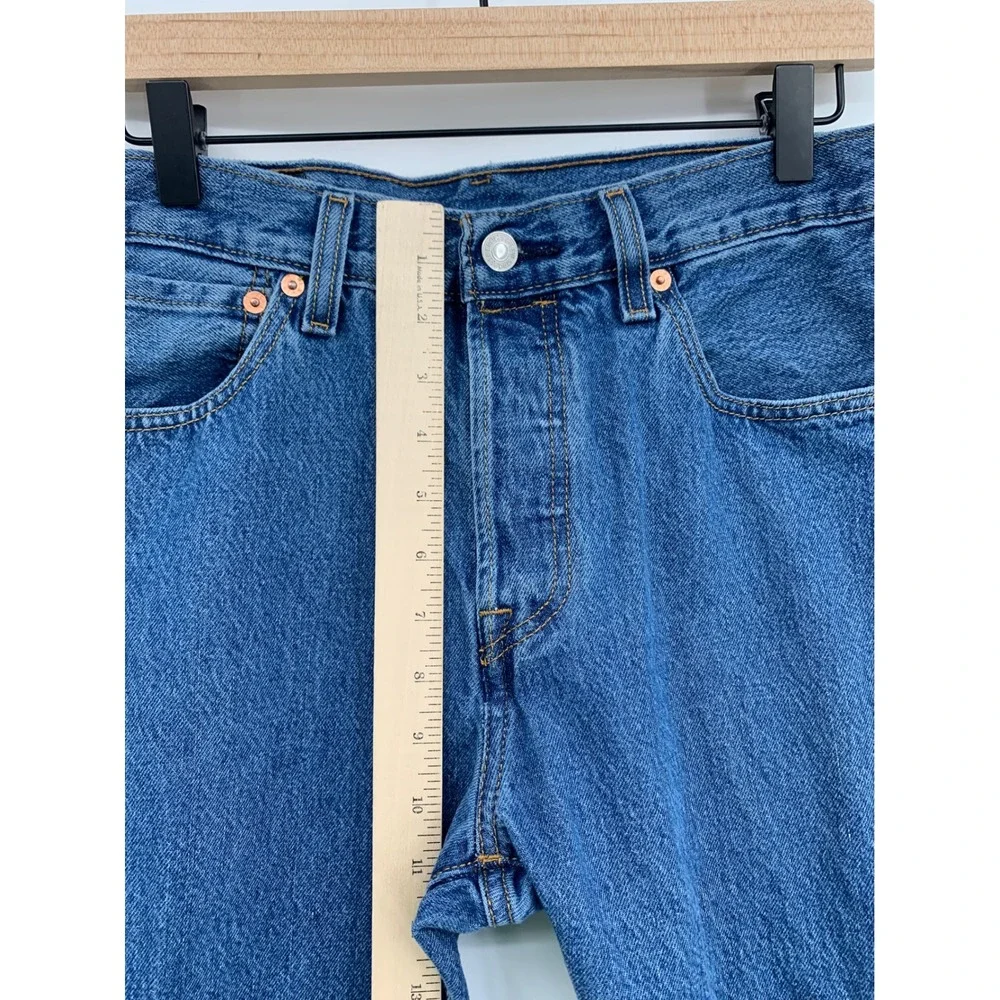 Levis 501 Jeans Mens 30x30 Blue Straight Leg Button Fly Medium Wash Denim Pants